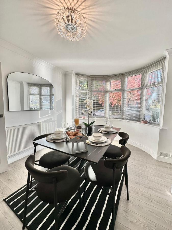 Дом отдыха Luxurious Family In West Midlands