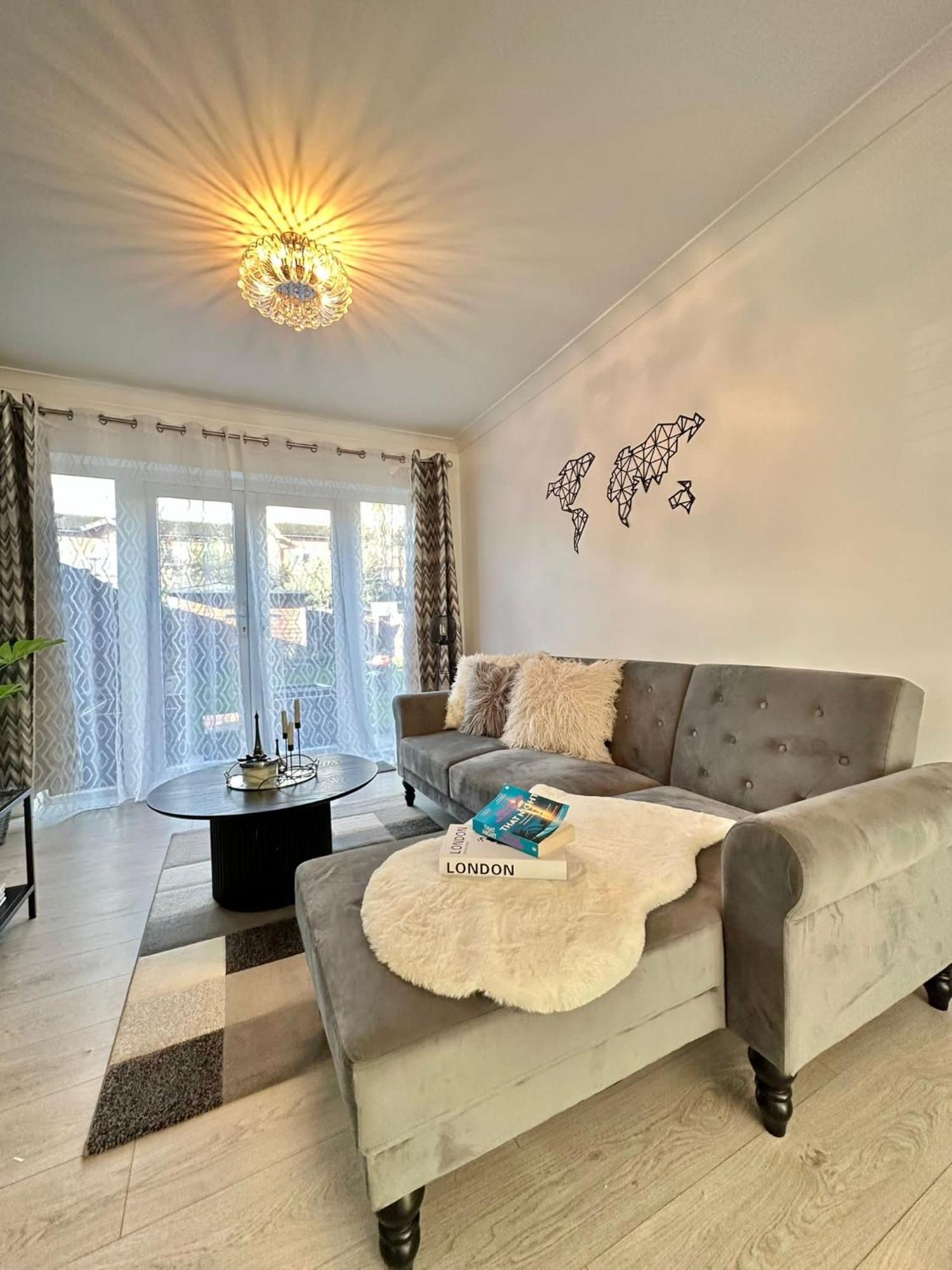 Luxurious Family In West Midlands Дом отдыха